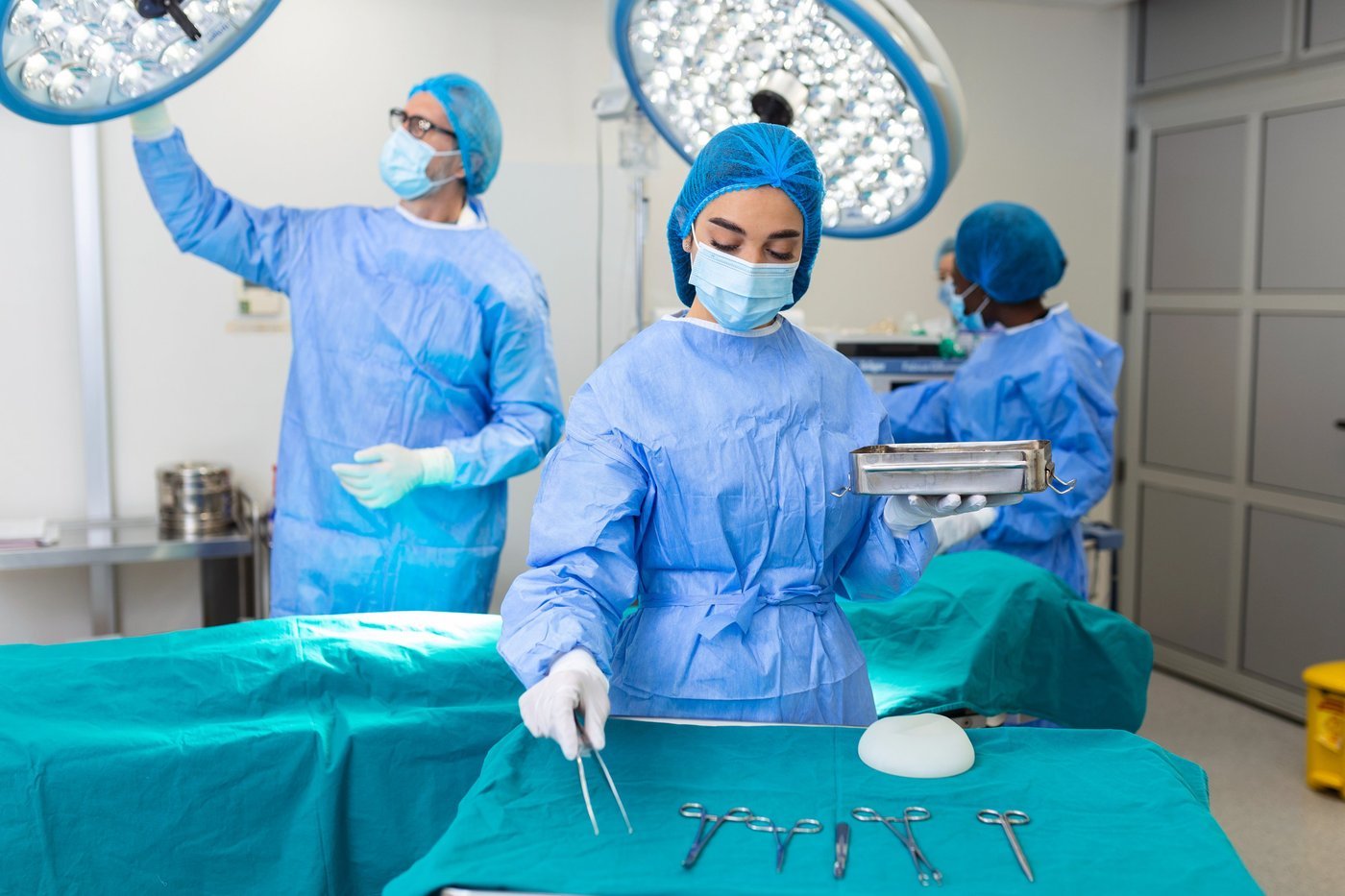 Cirurgia Plástica: Transformando Vidas com Segurança e Naturalidade